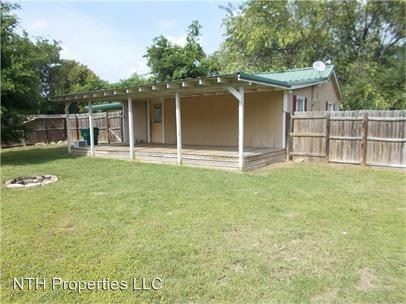 Building Photo - 2 br, 1 bath House - 653 N Main St