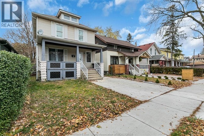 Building Photo - 376 Ellis St W