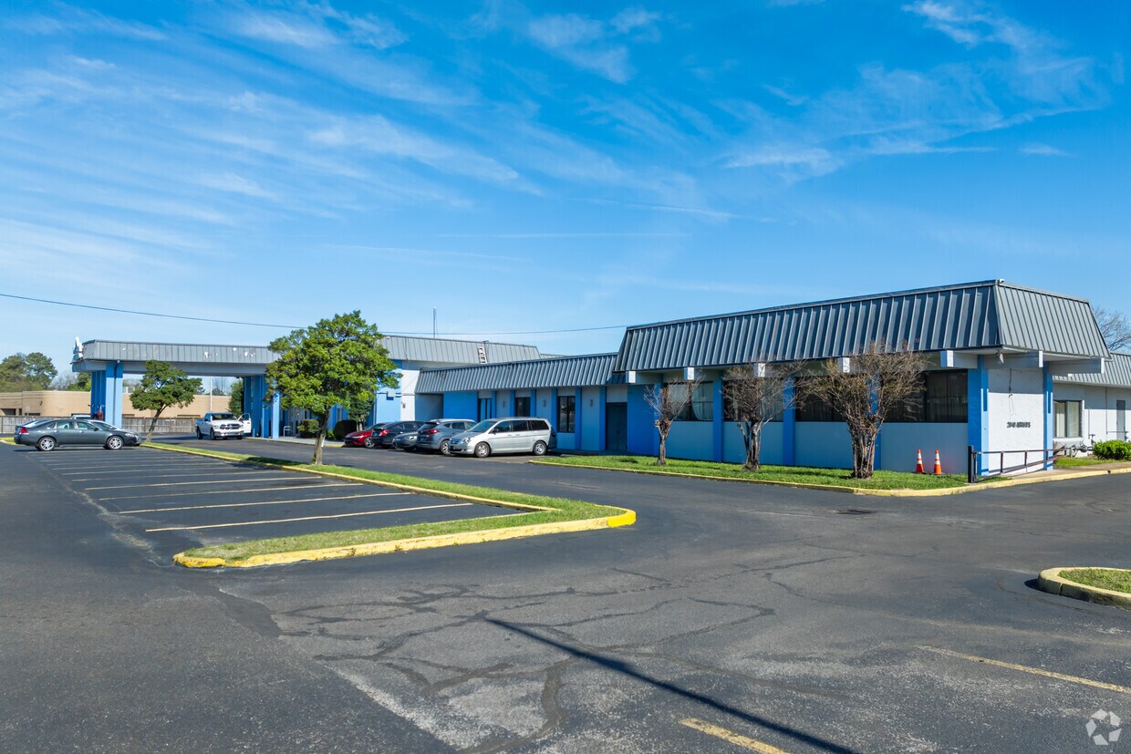 Foto del edificio - Bantam Apartments