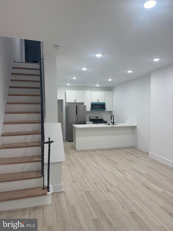 Building Photo - 807 S 57th St
