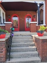 Building Photo - 3009 Decoursey Ave