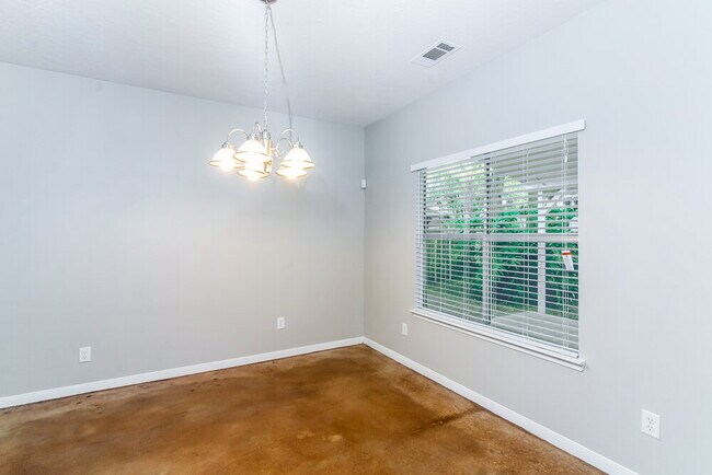 Foto del edificio - 18930 Forest Trace Dr