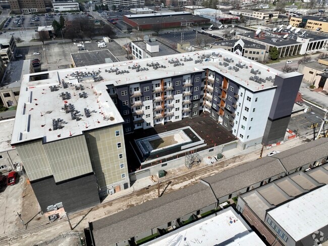 Building Photo - The Stella