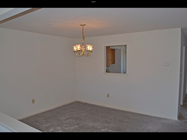 Foto del edificio - Beautiful townhome in Exeter Schools
