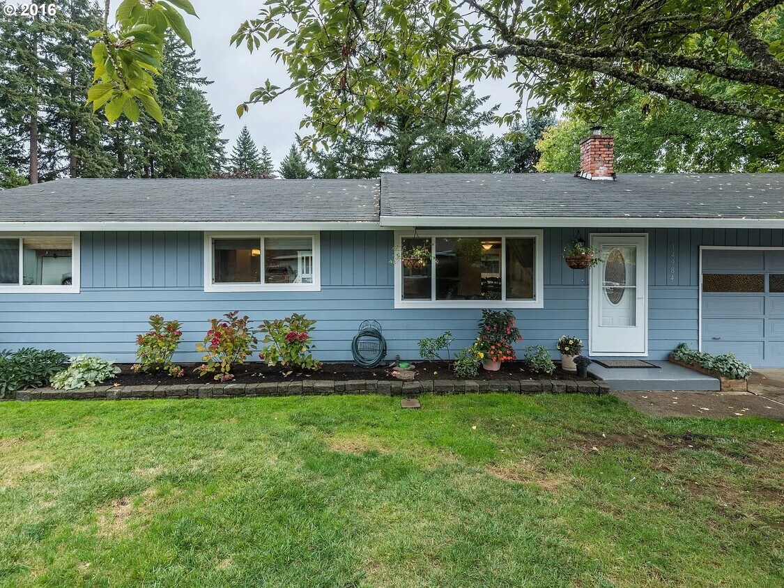 Foto principal - 14984 SE Linden Ln