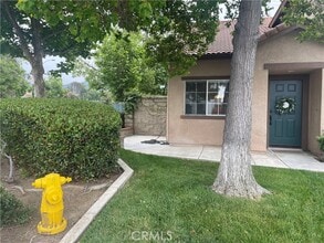 Building Photo - 130 Tamarack Dr