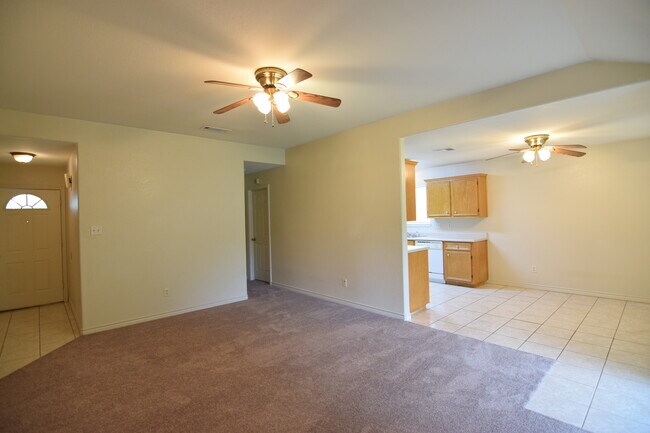 Building Photo - 1505 Oleta St