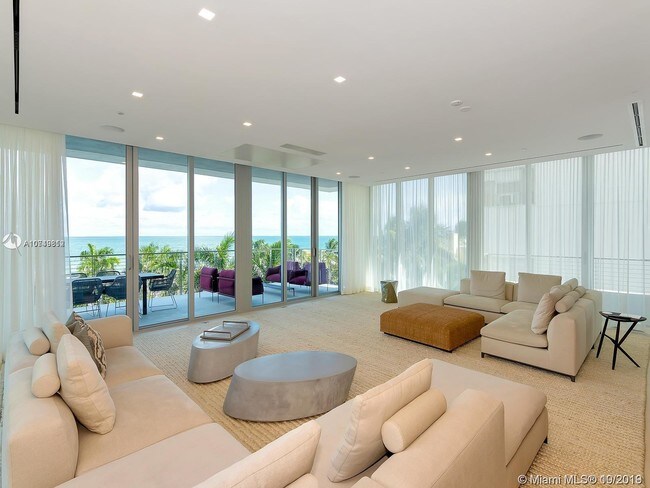 Building Photo - 3651 Collins Ave