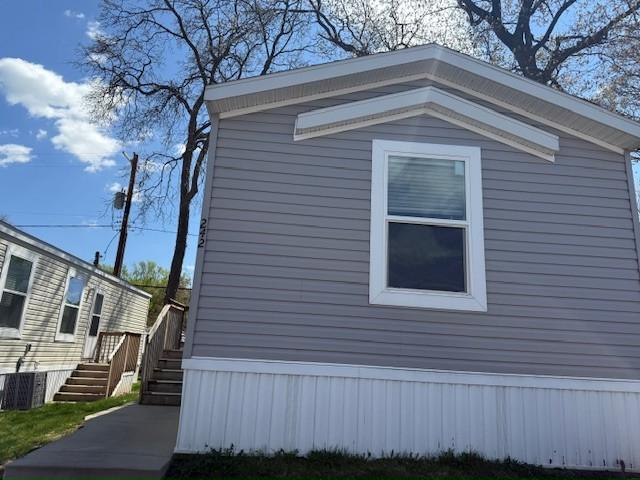 Foto principal - 242 Bunting Ln