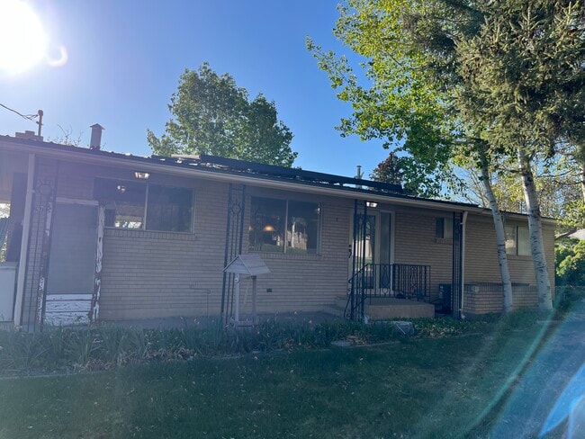 Foto del edificio - 697 N 1020 E