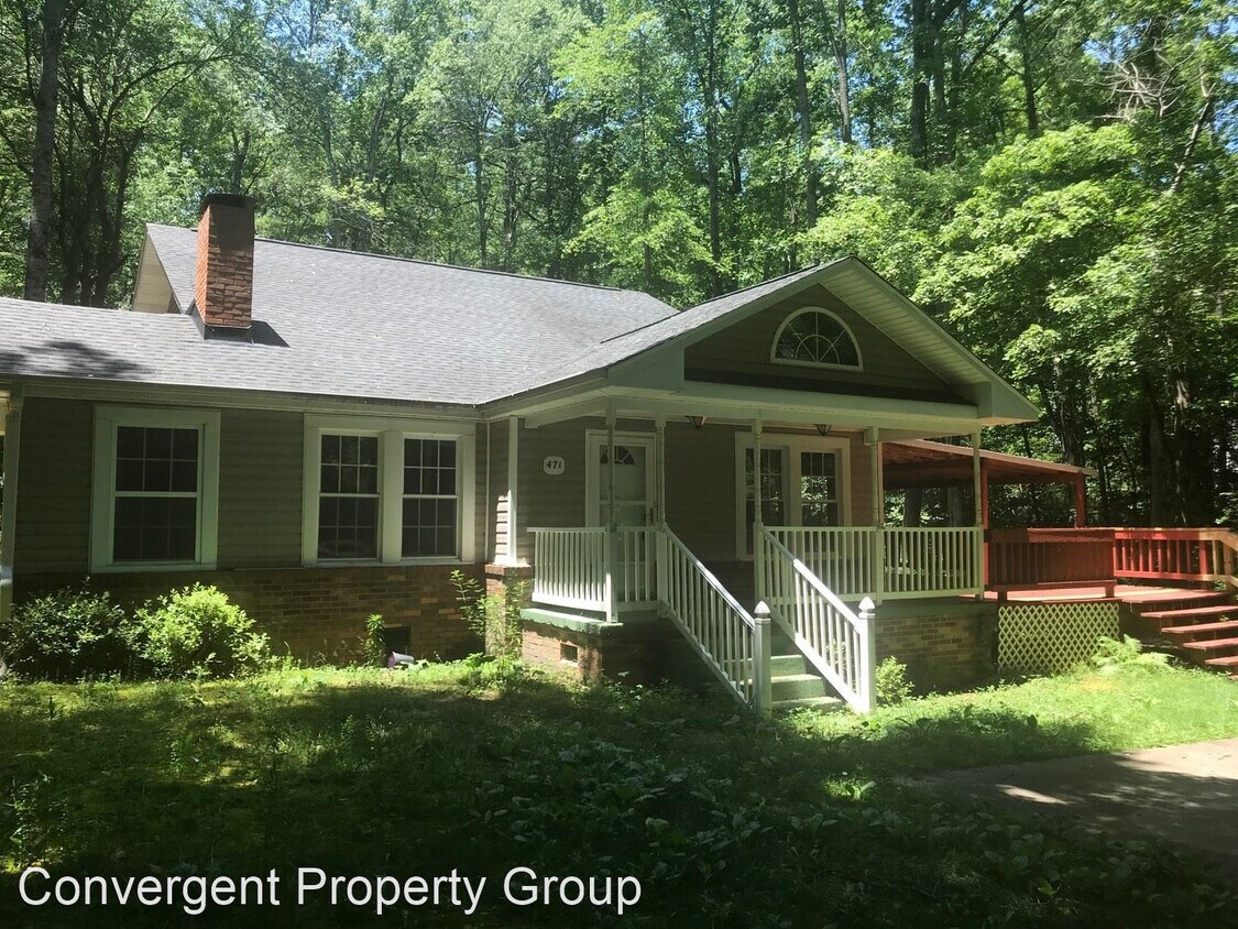 3 br, 2 bath House 471 Mountain Creek House Rental in Greenville