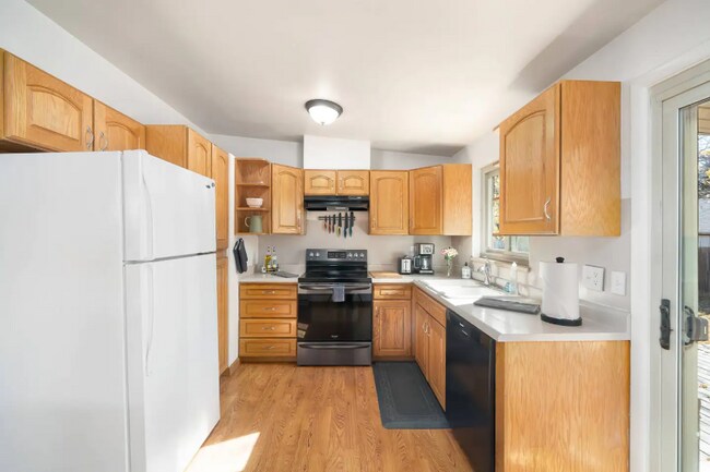 Foto del edificio - 5904 S Columbine Way