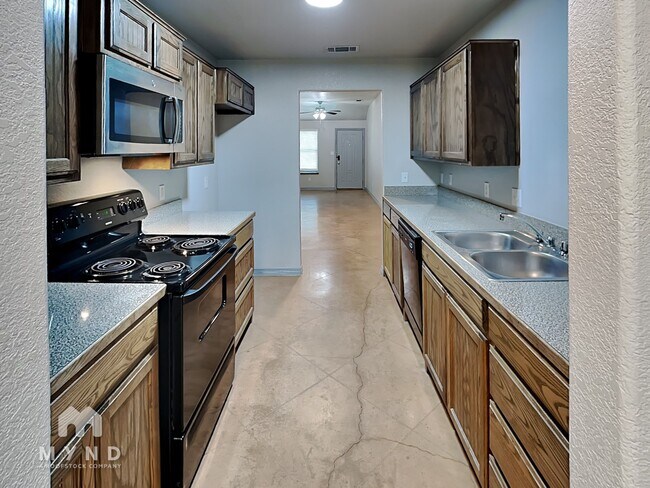 Foto del edificio - 208 Walnut Bend Rd