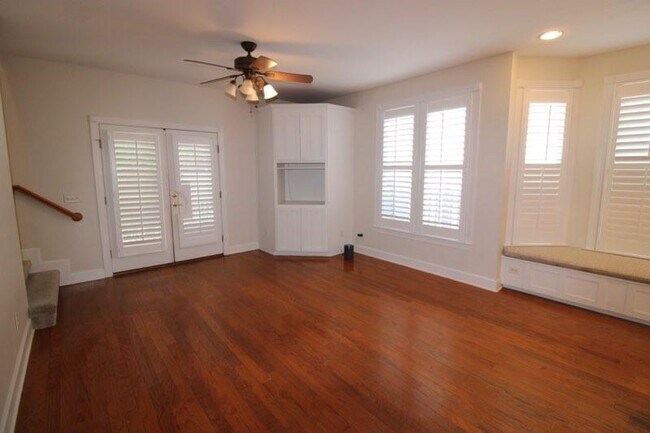 Foto del edificio - 183 W Commons Dr