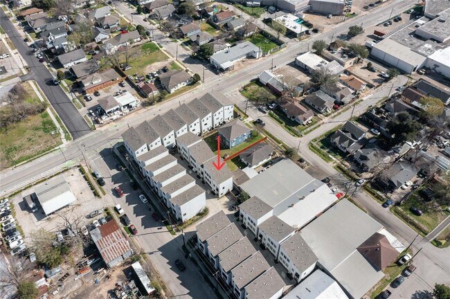 Foto del edificio - 1609 Milby St