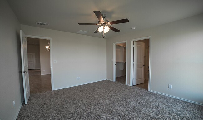 Building Photo - 13803 Sherman Ave