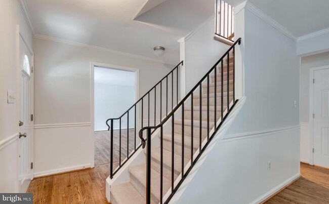 Building Photo - 15812 Lazy Day Ln