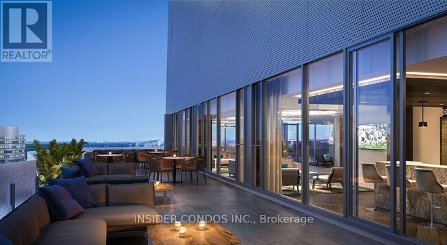 Building Photo - 100 Dalhousie St