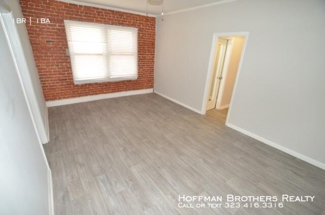 Building Photo - 939 S Gramercy Pl Los Angeles, CA 90019