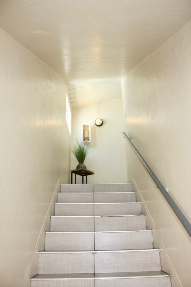 Foto del edificio - 3477 Del Rey St