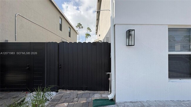 Foto del edificio - 12948 SW 265th Terrace