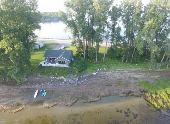 Foto del edificio - 51 US-2