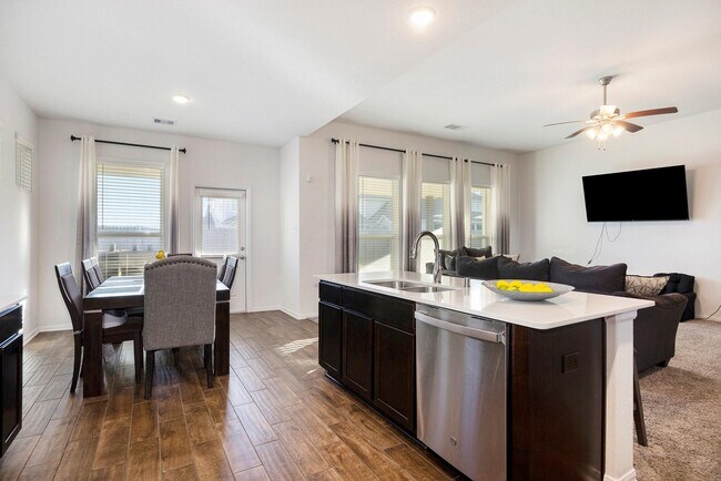 Foto del edificio - 24311 Huntcliff Dr