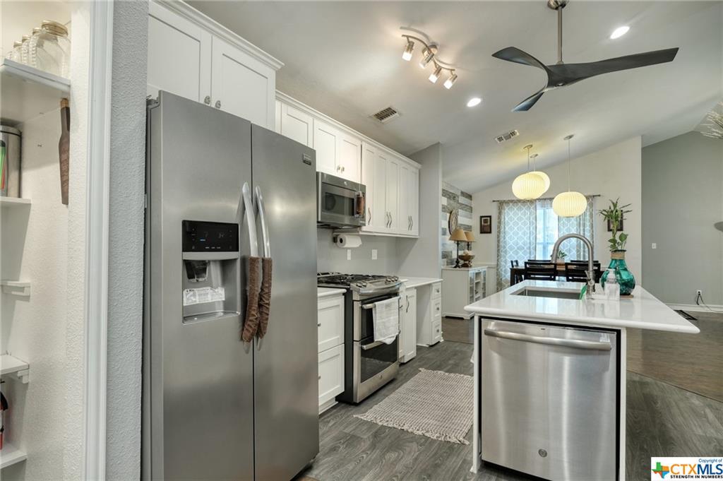 12033 Shady Springs Rd, Austin, TX 78758 House Rental in Austin, TX