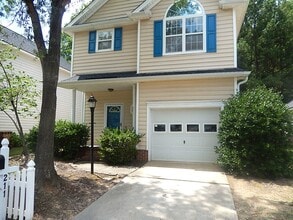 Building Photo - 211 Bridgepath Dr