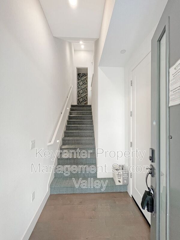 Building Photo - 3030 Boyter Pl