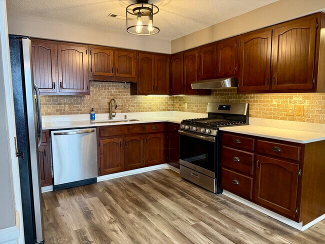 Foto del edificio - 4612 Mirror Light Pl