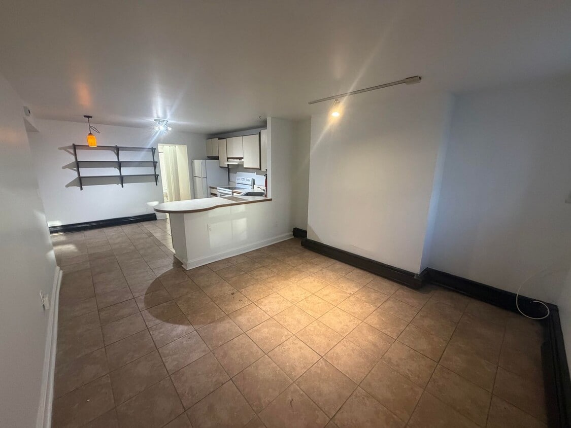 Foto principal - 308 Hudson Ave