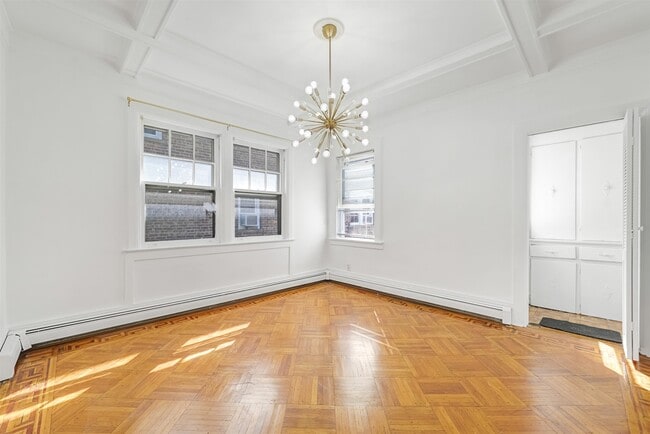 Building Photo - 237 73rd St