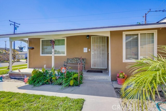 Foto del edificio - 10321 Courtright Rd