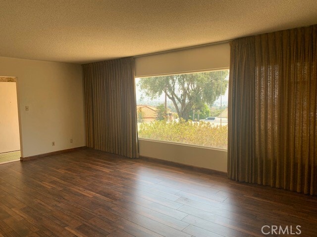 Building Photo - 8550 Red Hill Country Club Dr