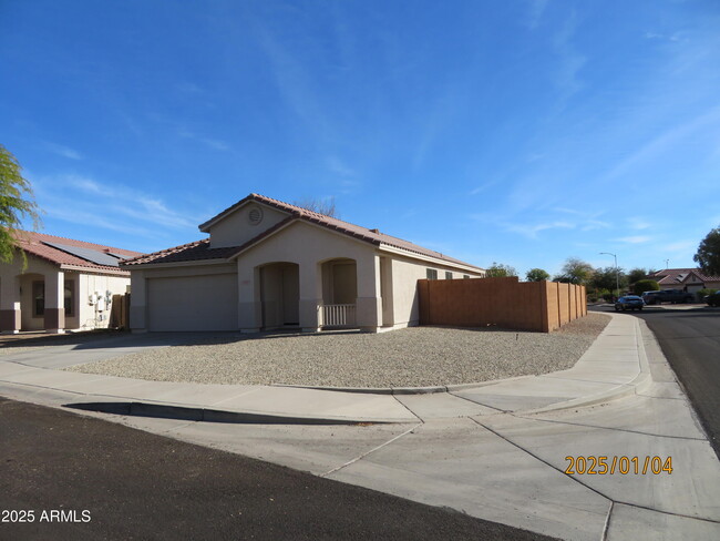 Building Photo - 14535 N 157th Cir