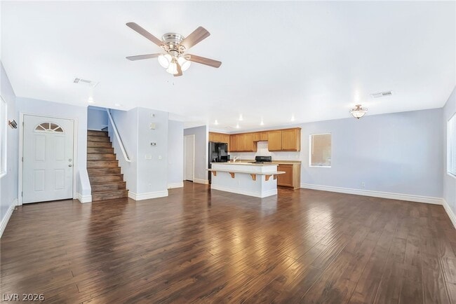 Building Photo - 367 Dogleg Dr