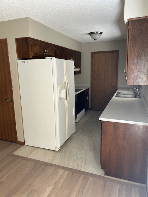 Building Photo - 306 N Main St