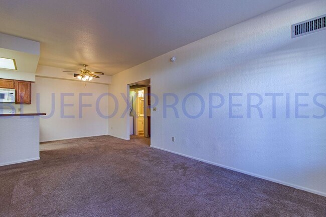 Building Photo - 7944 E Colette Cir Unit 133