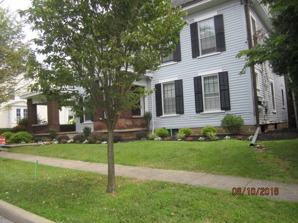 Building Photo - 224 Cherry St