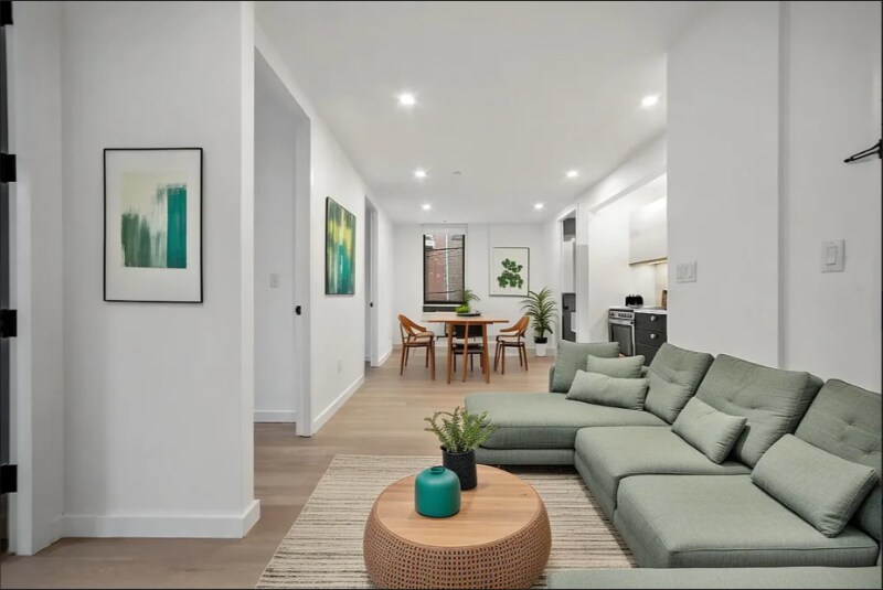 Foto principal - 658 Madison St