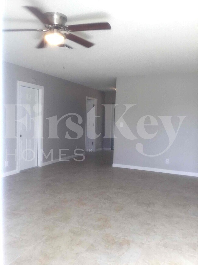 Foto del edificio - 5619 Haverford Way
