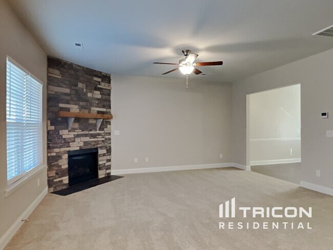 Foto del edificio - 268 Moonstone Ct
