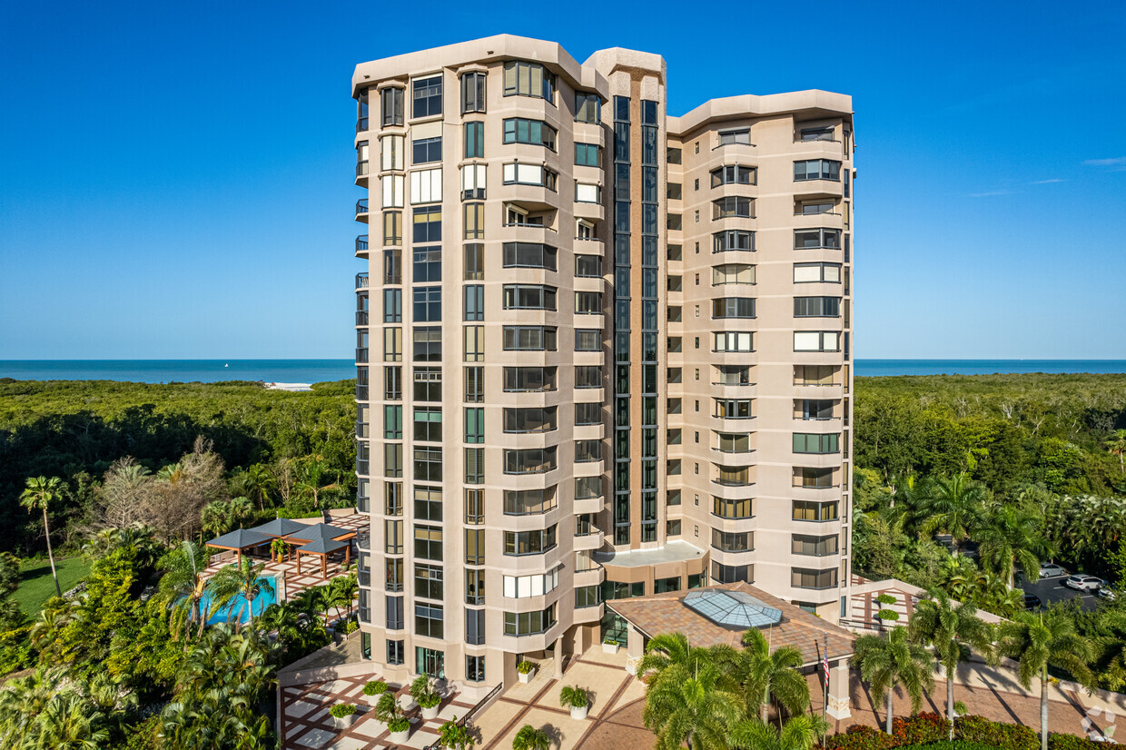6075 Pelican Bay Blvd - Dorchester Condominium