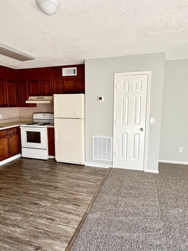 Foto del edificio - Cozy 1 Bedroom/1 Bath condo in Garden City...