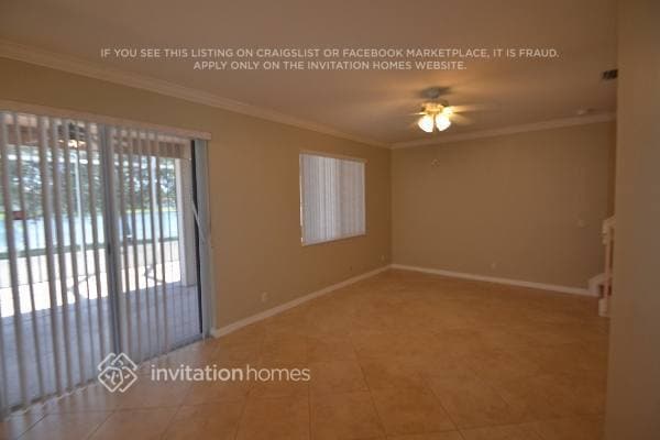 Foto del edificio - 3774 Woodfield Dr