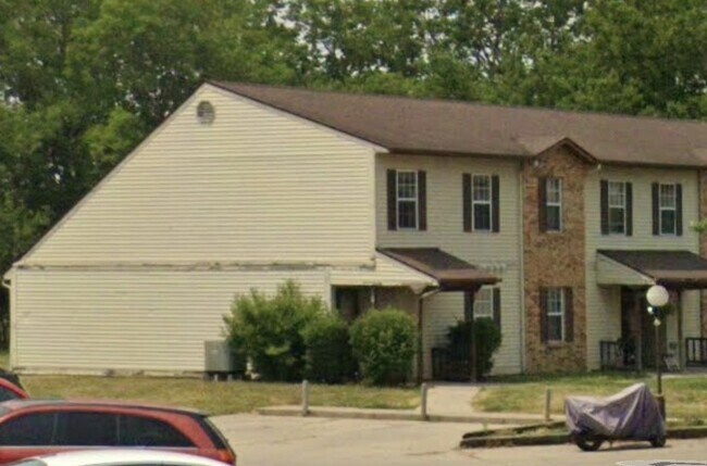 Foto del edificio - 400 Cadillac St