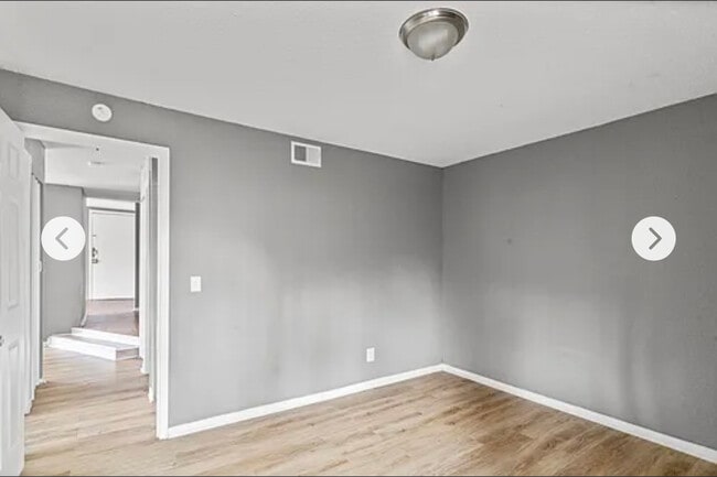 Building Photo - Villa Alegre Apartamentos