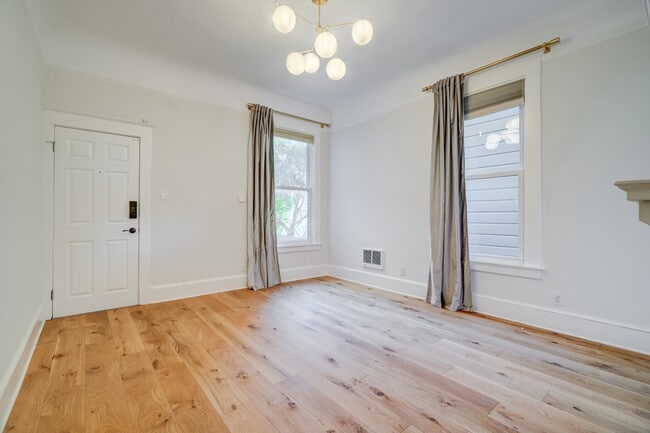 Building Photo - 1106A Shotwell St