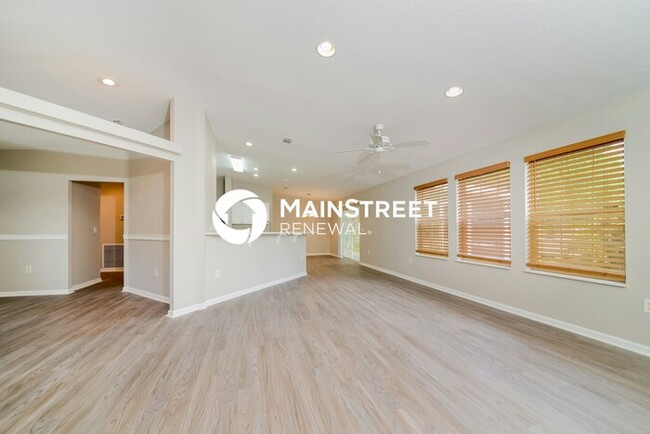 Building Photo - 2516 Jeannin Dr